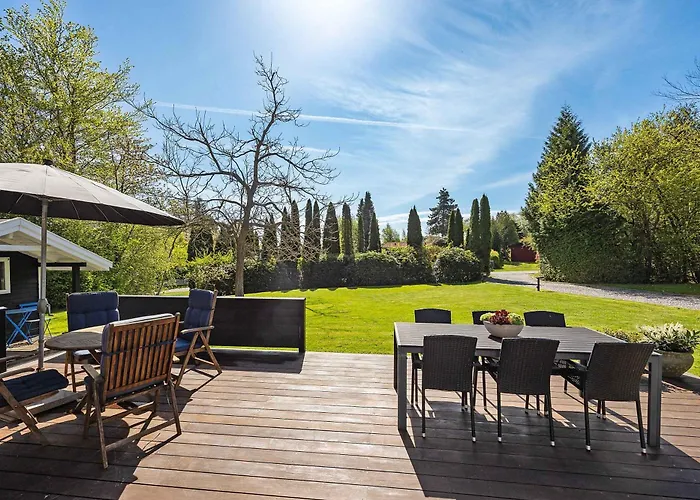 Charming Summerhouse Near Gilleleje And Hornbaek * Gilleleje